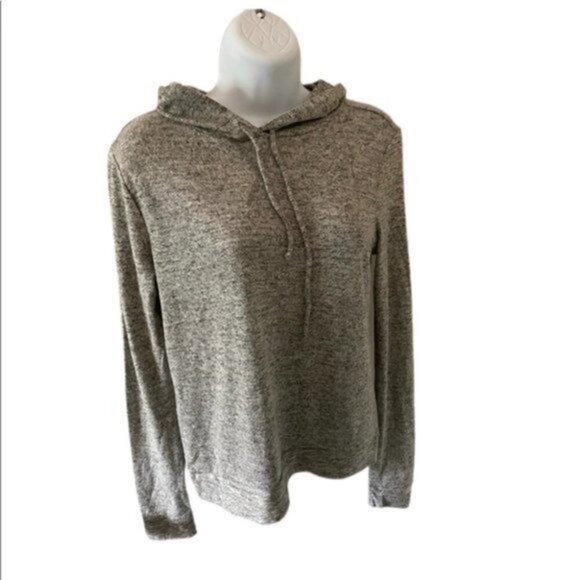 Comfortable light hoody - Picture 1 of 4